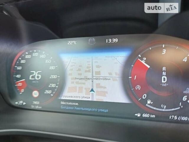 Вольво XC40 2020 в Славуте на Automoto.ua Красный Вольво XC40, объемом двигателя 1.97 л и пробегом 24 тыс. км за 38600 $, фото 26 на Automoto.ua