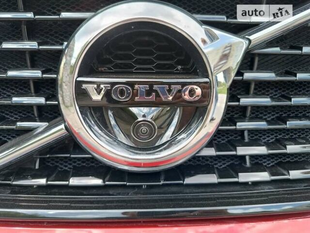 Красный Вольво XC40, объемом двигателя 1.97 л и пробегом 24 тыс. км за 38600 $, фото 11 на Automoto.ua