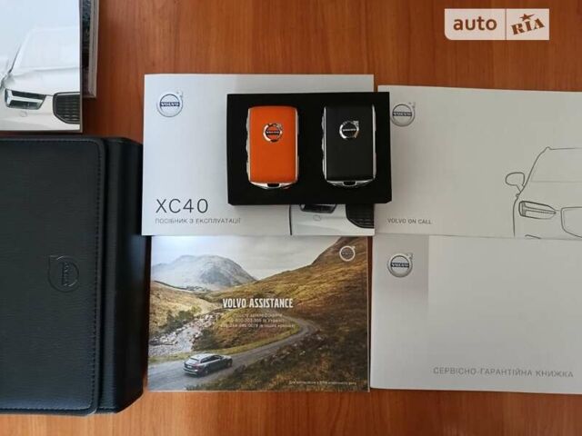 Красный Вольво XC40, объемом двигателя 1.97 л и пробегом 24 тыс. км за 38600 $, фото 33 на Automoto.ua