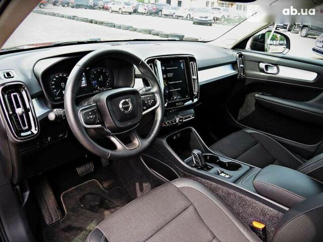 Вольво XC40 2019 в Черкассах на Automoto.ua Вольво XC40, объемом двигателя 2 л и пробегом 44 тыс. км за 30500 $, фото 7 на Automoto.ua