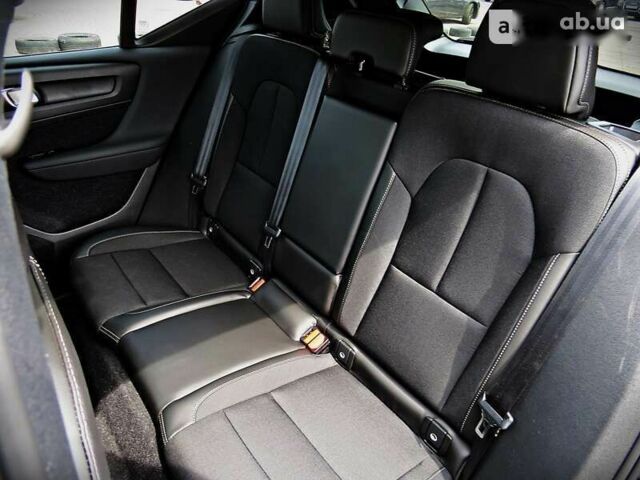 Вольво XC40 2019 в Черкассах на Automoto.ua Вольво XC40, объемом двигателя 2 л и пробегом 44 тыс. км за 30500 $, фото 21 на Automoto.ua