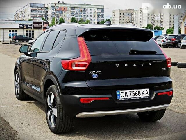 Вольво XC40 2019 в Черкассах на Automoto.ua Вольво XC40, объемом двигателя 2 л и пробегом 44 тыс. км за 30500 $, фото 3 на Automoto.ua