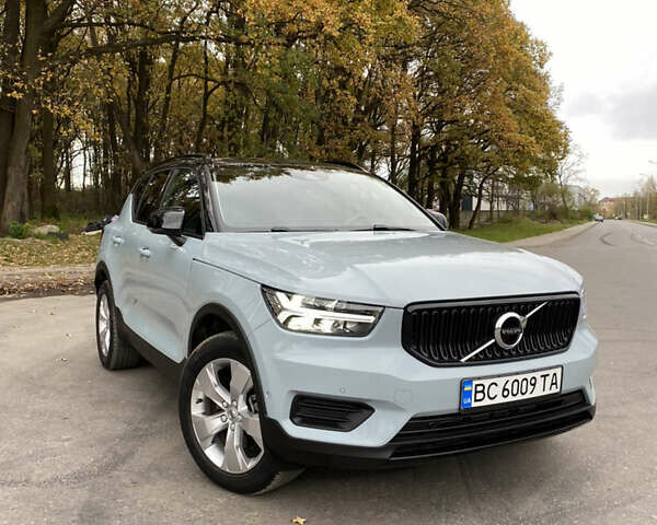 Вольво XC40, объемом двигателя 1.97 л и пробегом 17 тыс. км за 32500 $, фото 5 на Automoto.ua