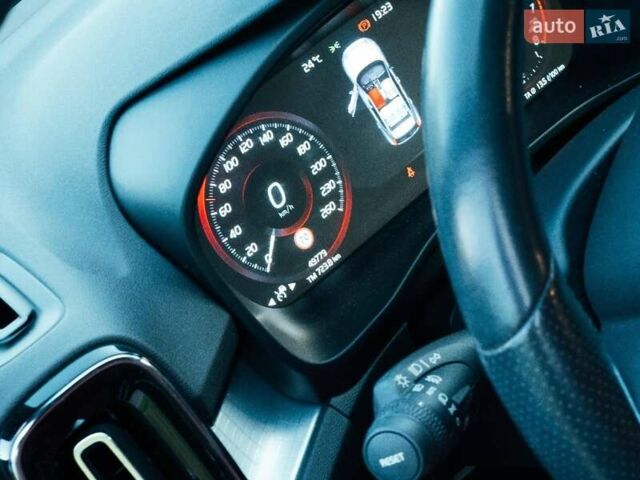Вольво XC40, объемом двигателя 0 л и пробегом 48 тыс. км за 26000 $, фото 13 на Automoto.ua