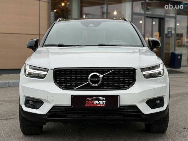 Вольво XC40, об'ємом двигуна 2 л та пробігом 78 тис. км за 25800 $, фото 12 на Automoto.ua