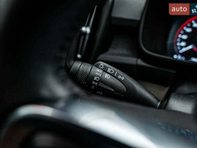 Вольво XC40, об'ємом двигуна 2 л та пробігом 194 тис. км за 25832 $, фото 14 на Automoto.ua
