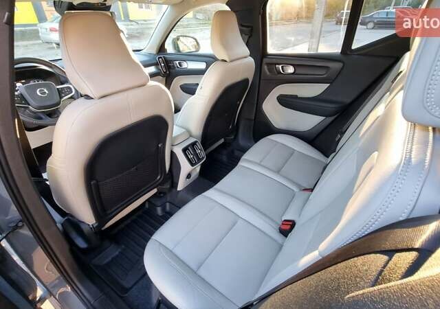 Вольво XC40, об'ємом двигуна 2 л та пробігом 155 тис. км за 30000 $, фото 21 на Automoto.ua