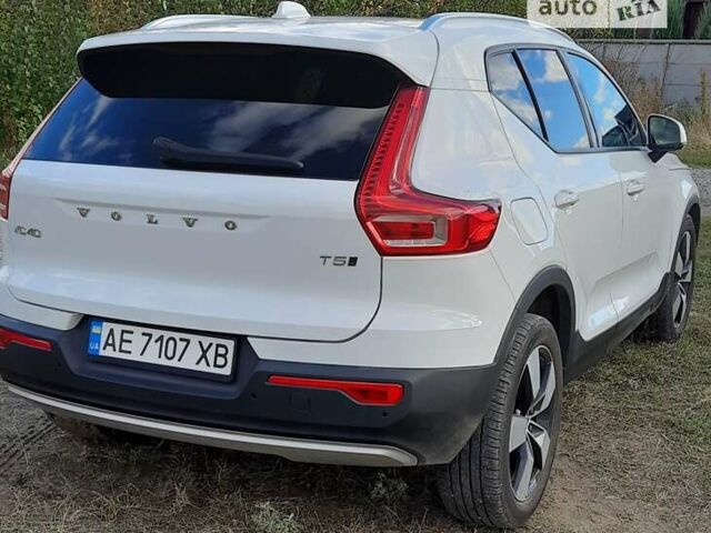 Вольво XC40, об'ємом двигуна 1.97 л та пробігом 35 тис. км за 26500 $, фото 16 на Automoto.ua