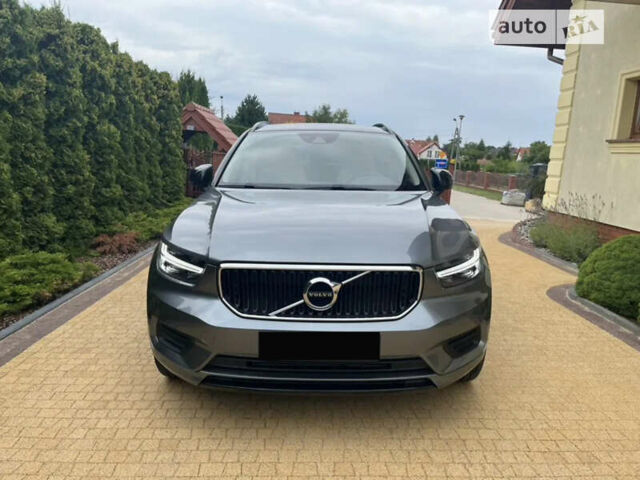 Вольво XC40, об'ємом двигуна 2 л та пробігом 97 тис. км за 28500 $, фото 1 на Automoto.ua