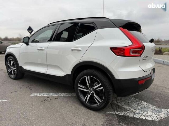 Вольво XC40, об'ємом двигуна 2 л та пробігом 78 тис. км за 25800 $, фото 15 на Automoto.ua
