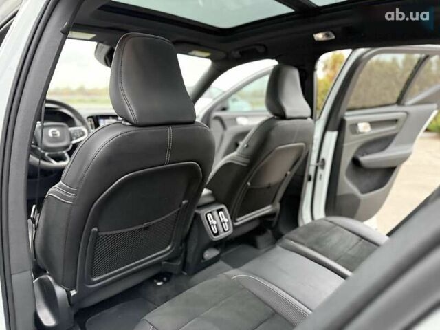 Вольво XC40, об'ємом двигуна 2 л та пробігом 78 тис. км за 25800 $, фото 27 на Automoto.ua