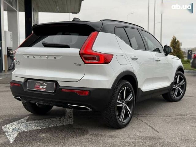 Вольво XC40, об'ємом двигуна 2 л та пробігом 78 тис. км за 25800 $, фото 6 на Automoto.ua