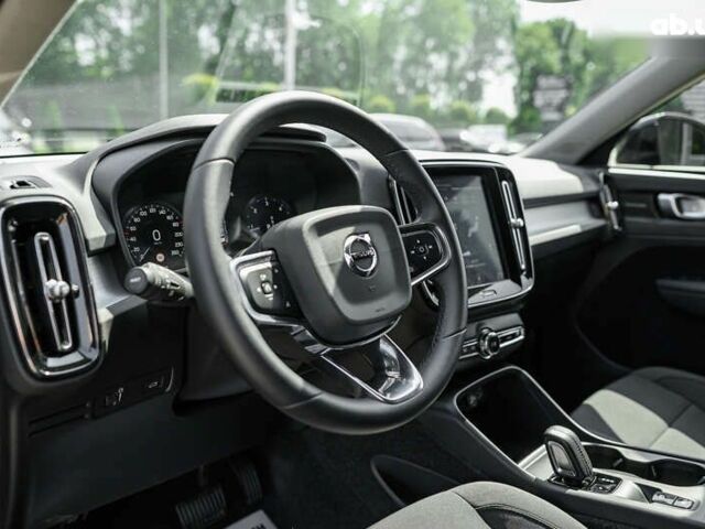 Вольво XC40 2020 в Львове на Automoto.ua Вольво XC40, объемом двигателя 2 л и пробегом 235 тыс. км за 24490 $, фото 10 на Automoto.ua