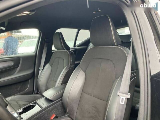 Вольво XC40, объемом двигателя 0 л и пробегом 53 тыс. км за 31000 $, фото 18 на Automoto.ua
