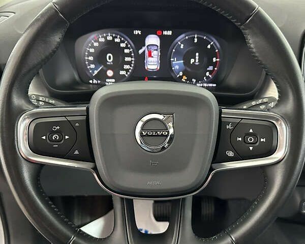 Вольво XC40, объемом двигателя 2 л и пробегом 194 тыс. км за 24850 $, фото 18 на Automoto.ua