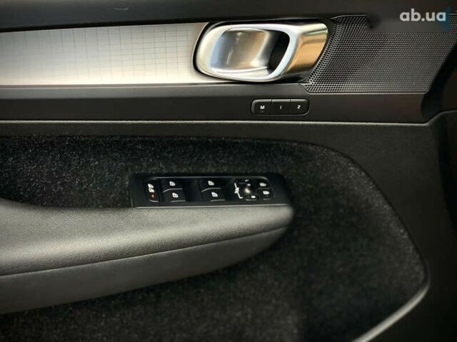 Вольво XC40, объемом двигателя 2 л и пробегом 73 тыс. км за 24500 $, фото 10 на Automoto.ua