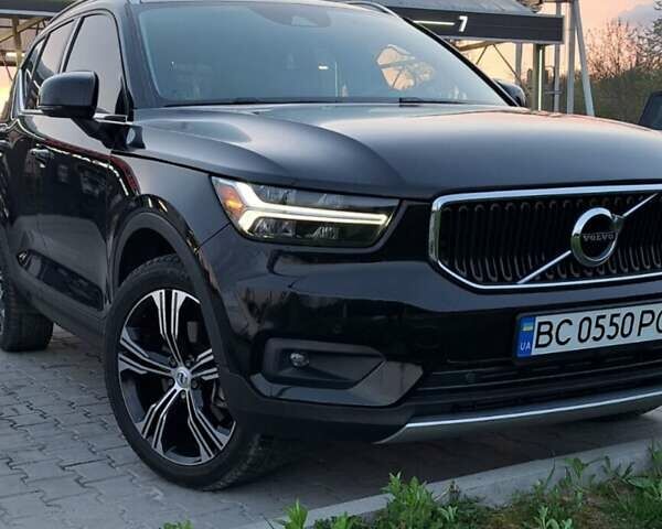 Вольво XC40, объемом двигателя 1.97 л и пробегом 172 тыс. км за 20500 $, фото 9 на Automoto.ua