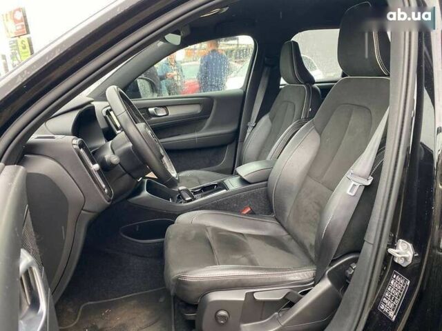 Вольво XC40, объемом двигателя 0 л и пробегом 53 тыс. км за 31000 $, фото 17 на Automoto.ua