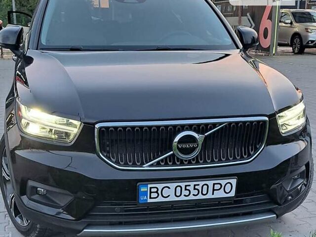 Вольво XC40, объемом двигателя 1.97 л и пробегом 172 тыс. км за 20500 $, фото 1 на Automoto.ua