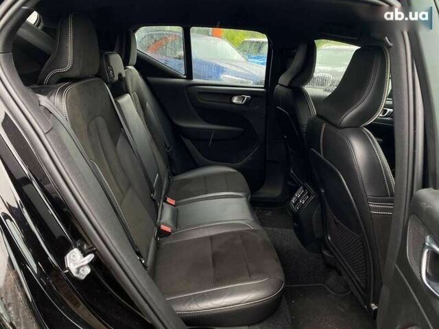 Вольво XC40, объемом двигателя 0 л и пробегом 53 тыс. км за 31000 $, фото 21 на Automoto.ua