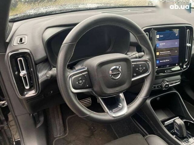 Вольво XC40, объемом двигателя 0 л и пробегом 53 тыс. км за 31000 $, фото 12 на Automoto.ua