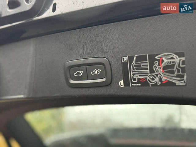 Вольво XC40, об'ємом двигуна 1.97 л та пробігом 109 тис. км за 32000 $, фото 33 на Automoto.ua