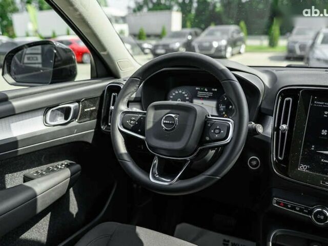 Вольво XC40 2020 в Львове на Automoto.ua Вольво XC40, объемом двигателя 2 л и пробегом 235 тыс. км за 24490 $, фото 13 на Automoto.ua