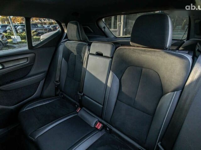 Вольво XC40, об'ємом двигуна 0 л та пробігом 85 тис. км за 29800 $, фото 23 на Automoto.ua