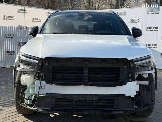 Вольво XC40, объемом двигателя 0 л и пробегом 72 тыс. км за 18200 $, фото 7 на Automoto.ua