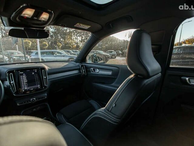 Вольво XC40, об'ємом двигуна 0 л та пробігом 85 тис. км за 29800 $, фото 22 на Automoto.ua