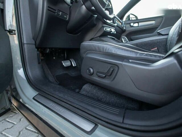 Вольво XC40, об'ємом двигуна 0 л та пробігом 85 тис. км за 29800 $, фото 25 на Automoto.ua