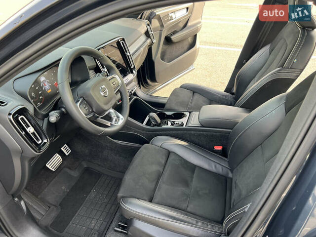 Вольво XC40, объемом двигателя 1.97 л и пробегом 43 тыс. км за 27500 $, фото 19 на Automoto.ua
