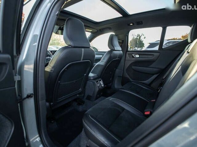 Вольво XC40, об'ємом двигуна 0 л та пробігом 85 тис. км за 29800 $, фото 16 на Automoto.ua