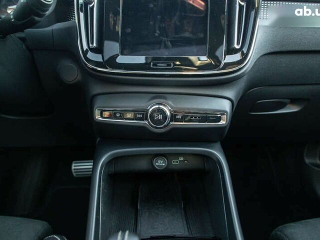 Вольво XC40, об'ємом двигуна 0 л та пробігом 85 тис. км за 29800 $, фото 21 на Automoto.ua