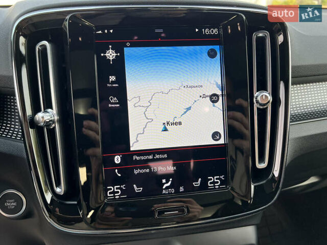 Вольво XC40, объемом двигателя 1.97 л и пробегом 43 тыс. км за 27500 $, фото 27 на Automoto.ua