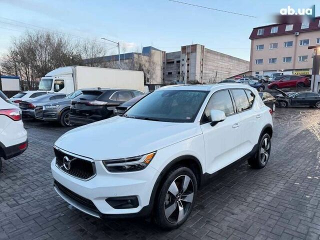 Вольво XC40, объемом двигателя 2 л и пробегом 34 тыс. км за 13000 $, фото 1 на Automoto.ua