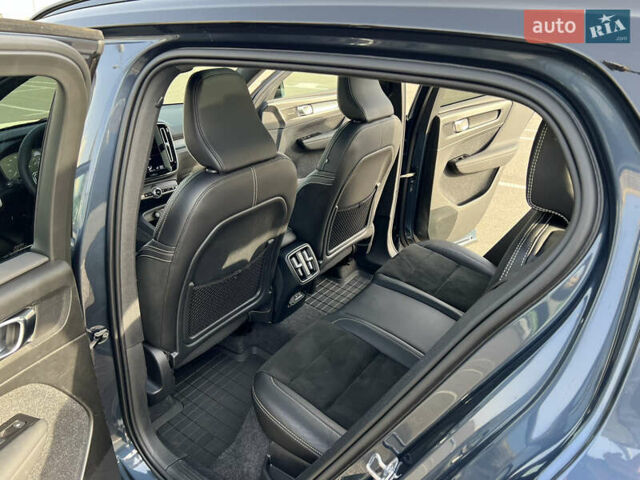 Вольво XC40, объемом двигателя 1.97 л и пробегом 43 тыс. км за 27500 $, фото 18 на Automoto.ua