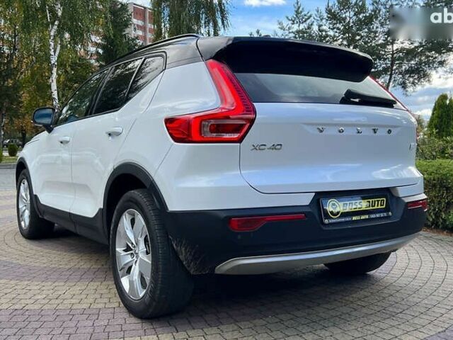 Вольво XC40 2022 в Львове на Automoto.ua Вольво XC40, объемом двигателя 2 л и пробегом 126 тыс. км за 20900 $, фото 4 на Automoto.ua