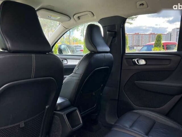 Вольво XC40, объемом двигателя 2 л и пробегом 126 тыс. км за 20900 $, фото 18 на Automoto.ua