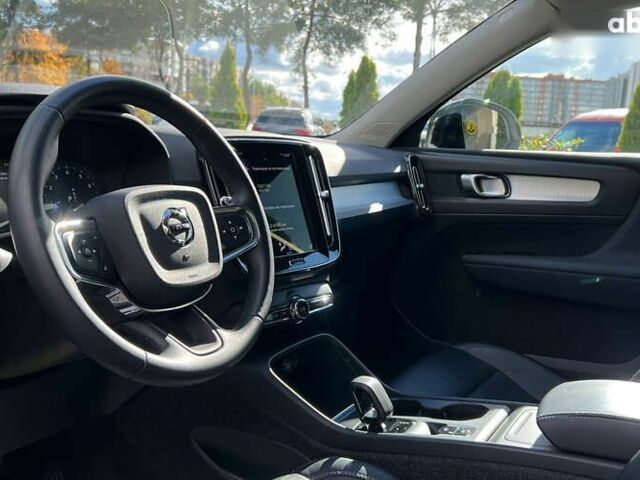 Вольво XC40, объемом двигателя 2 л и пробегом 126 тыс. км за 20900 $, фото 9 на Automoto.ua