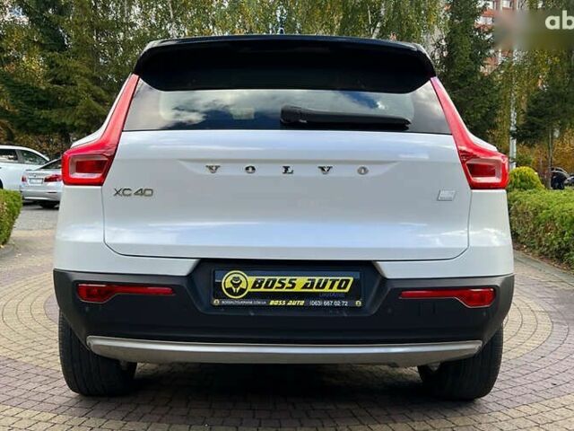 Вольво XC40, объемом двигателя 2 л и пробегом 126 тыс. км за 20900 $, фото 5 на Automoto.ua