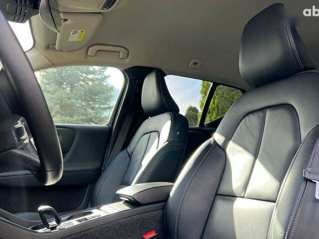 Вольво XC40, объемом двигателя 2 л и пробегом 126 тыс. км за 20900 $, фото 8 на Automoto.ua