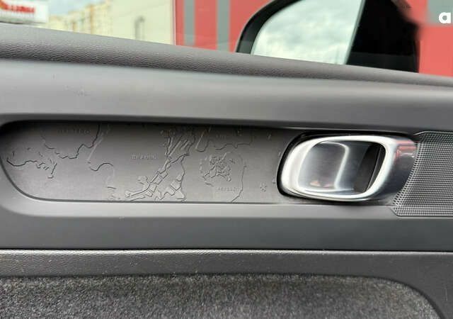 Вольво XC40, объемом двигателя 0 л и пробегом 115 тыс. км за 22800 $, фото 19 на Automoto.ua