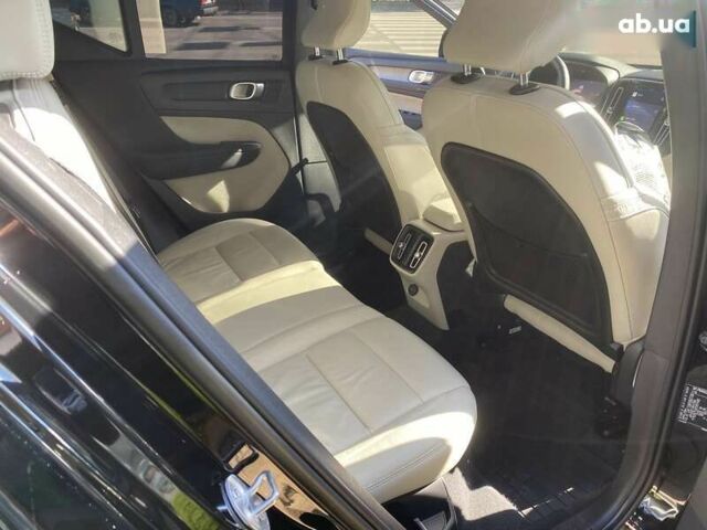 Вольво XC40 2022 в Одессе на Automoto.ua Вольво XC40, объемом двигателя 2 л и пробегом 18 тыс. км за 34900 $, фото 28 на Automoto.ua