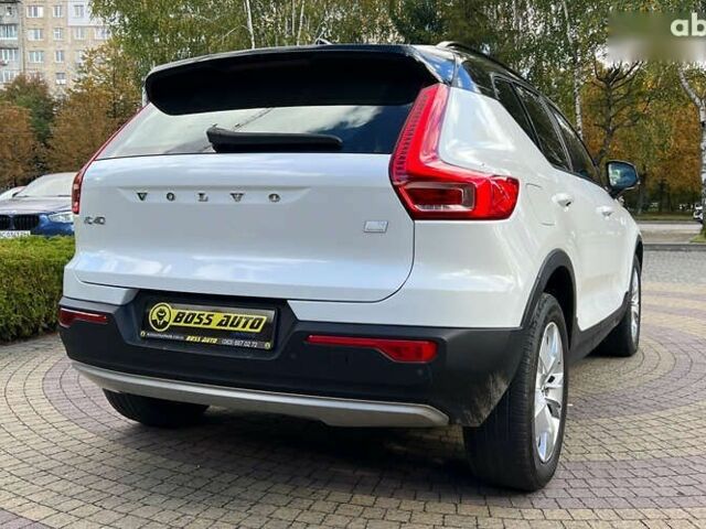 Вольво XC40, объемом двигателя 2 л и пробегом 126 тыс. км за 20900 $, фото 6 на Automoto.ua