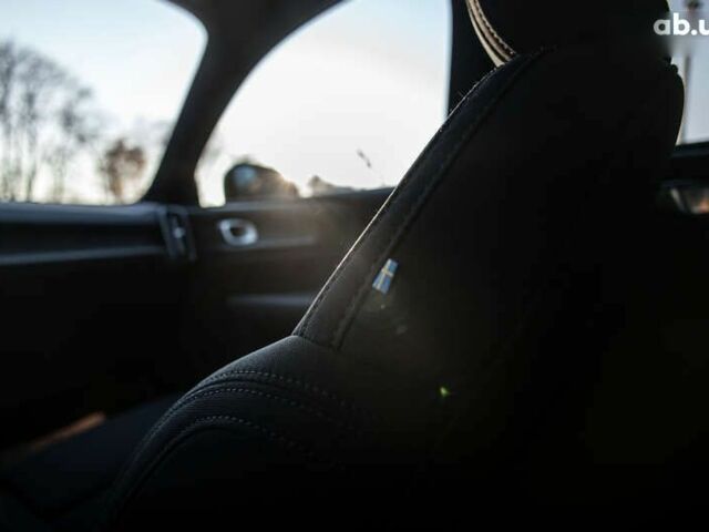 Вольво XC40, об'ємом двигуна 0 л та пробігом 158 тис. км за 23800 $, фото 17 на Automoto.ua