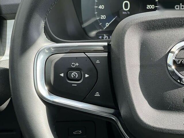 Вольво XC40, объемом двигателя 2 л и пробегом 126 тыс. км за 20900 $, фото 11 на Automoto.ua