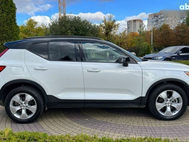 Вольво XC40 2022 в Львове на Automoto.ua Вольво XC40, объемом двигателя 2 л и пробегом 126 тыс. км за 20900 $, фото 7 на Automoto.ua