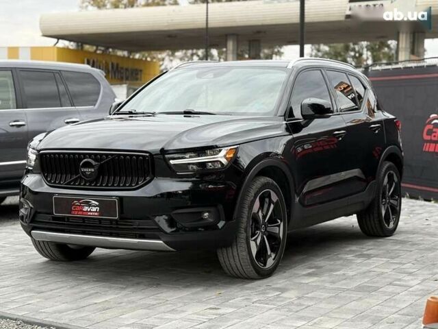 Вольво XC40, объемом двигателя 2 л и пробегом 44 тыс. км за 25900 $, фото 4 на Automoto.ua