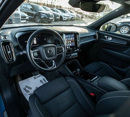 Вольво XC40, об'ємом двигуна 0 л та пробігом 158 тис. км за 23800 $, фото 26 на Automoto.ua